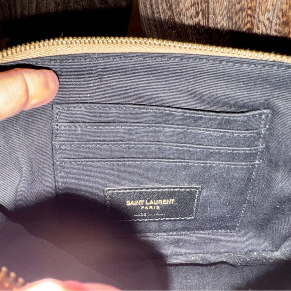 Yves Saint Laurent Quilted Beige Crossbody Bag - Picture 11 of 11